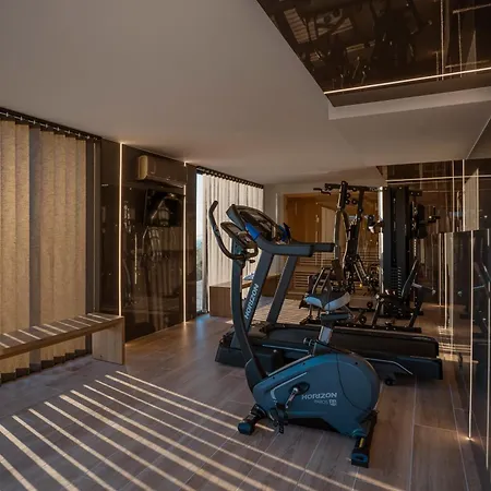 Indigo With Private Pool-gym-sauna-bbq By Hospi Apartment *